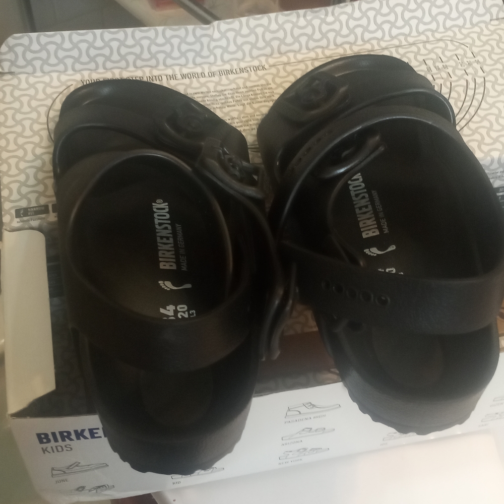 Kids sandles Berkins